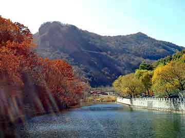 勒克莱尔F1摩纳哥站夺冠
